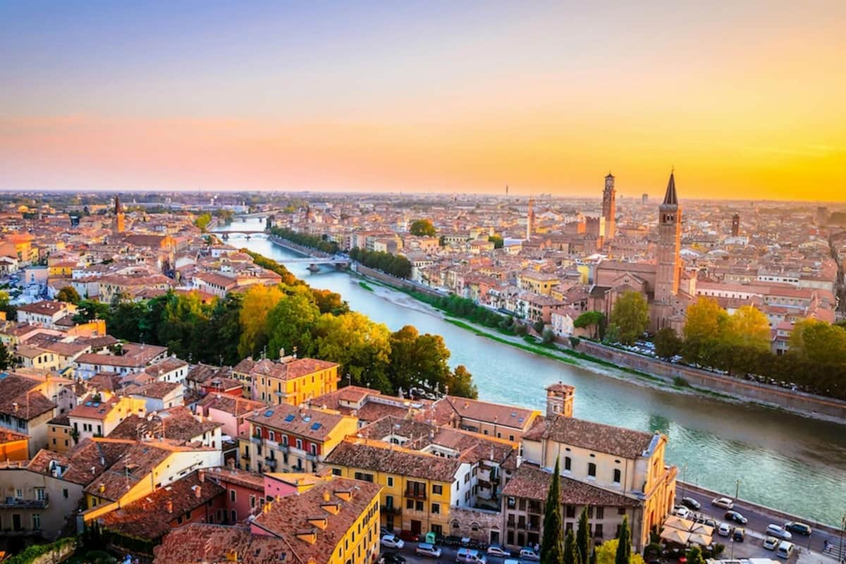 Verona, Sirmione & Lake Garda with Private Boat Cruise from Milan The city of Verona from above