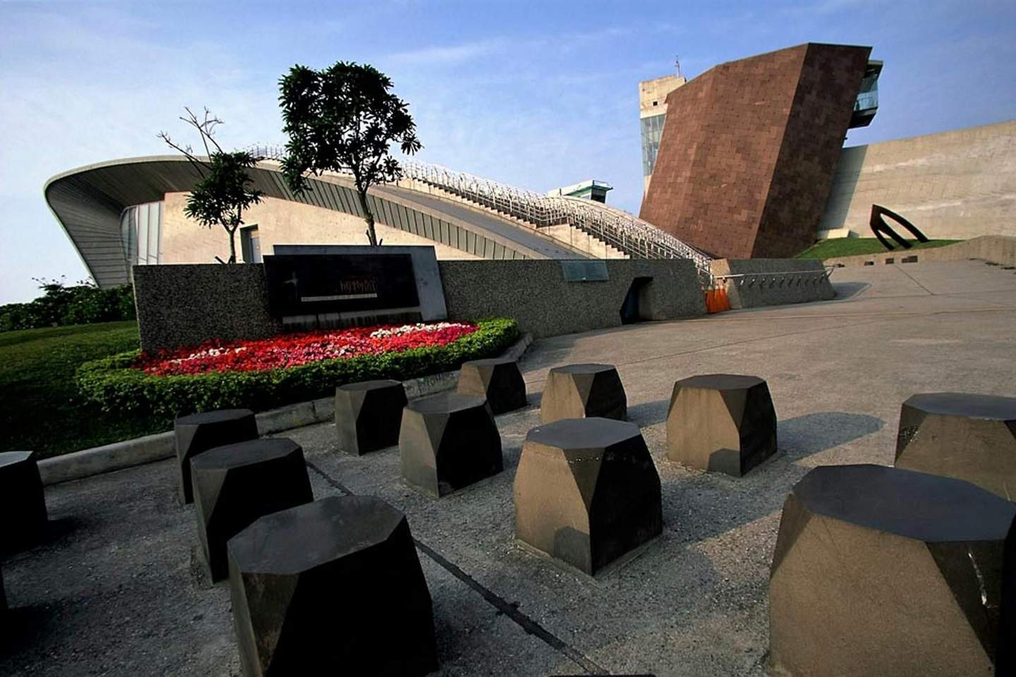 Shihsanhang Museum of Archaeology Shihsanhang Museum of Archaeology