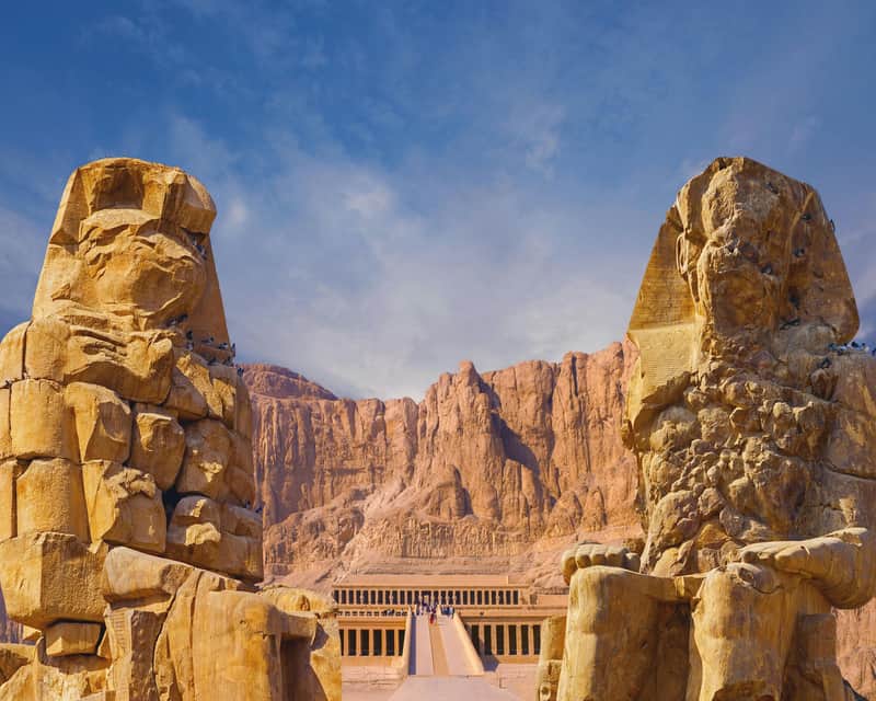 Valley of Kings, Hatshepsut, Karnak from Hurghada + Lunch