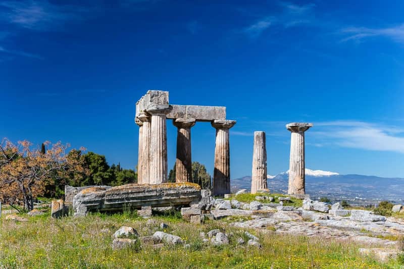 Ancient Corinth: Private Guided Tour + Roundtrip Transport from Athens