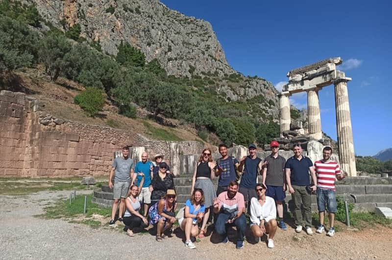 Delphi: Full-Day VR Audio Guided Tour from Athens