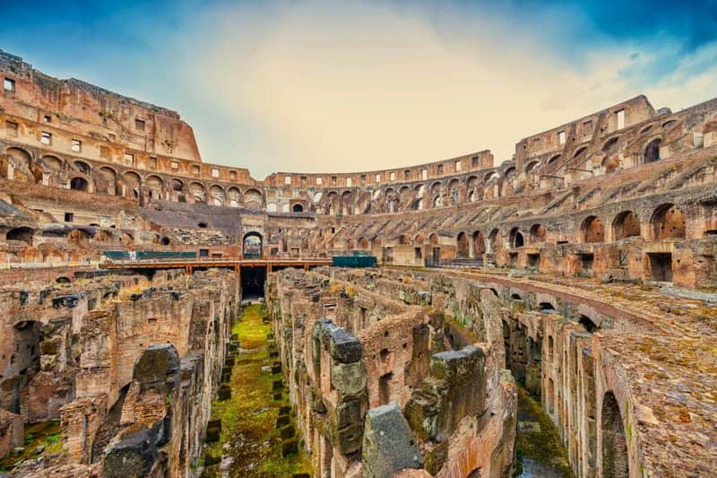 Colosseum & Roman Forum: Small Group Tour + Hotel Pickup