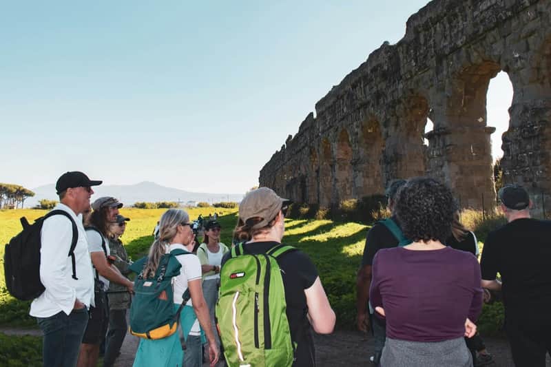 Parco degli Acquedotti: Urban Hike to Ancient Ruins