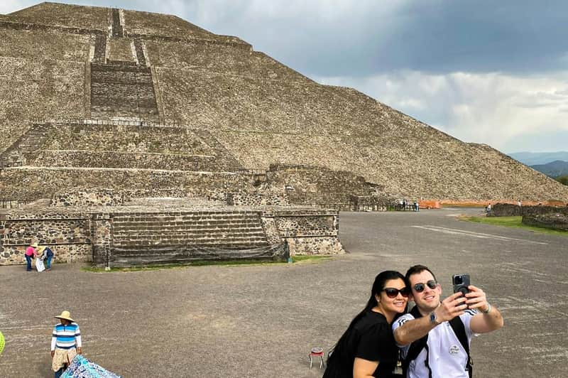 Teotihuacan, Basilica of Guadalupe & Tlatelolco: Guided Tour + Optional Lunch