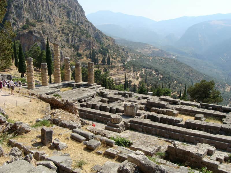 Temple of Apollo in Delphi Temple of Apollo in Delphi